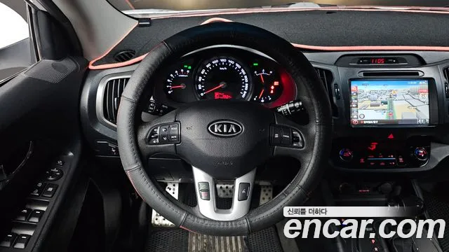 Kia Sportage 2011 thumb 12