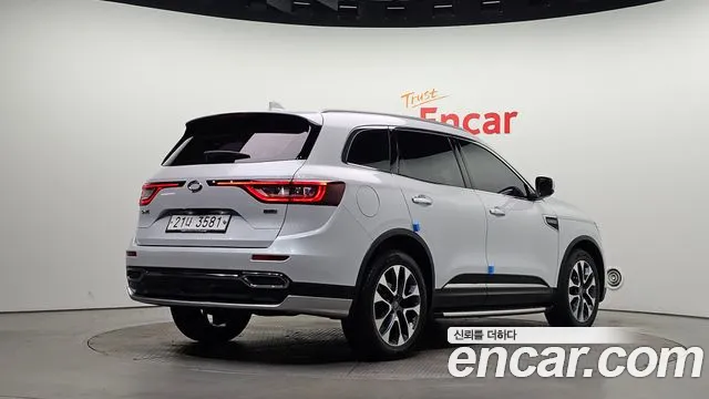 Renault-KoreaSamsung Koleos 2017 thumb 2