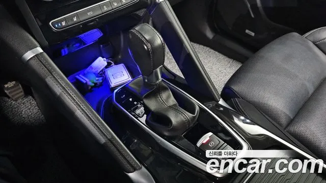 Renault-KoreaSamsung Koleos 2017 thumb 9