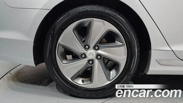 Hyundai Sonata 2015 thumb 4