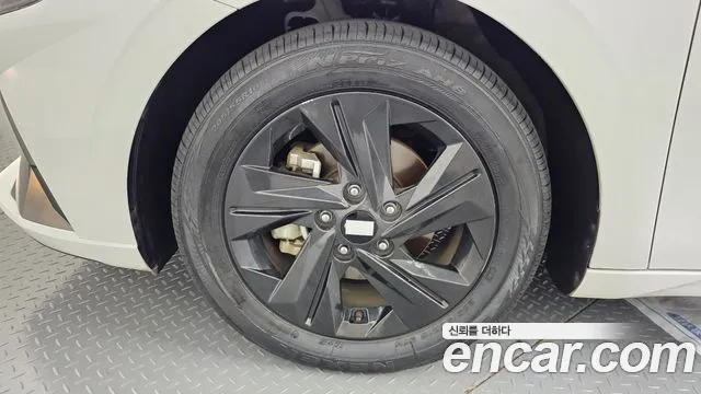 Hyundai Avante 2023 thumb 5