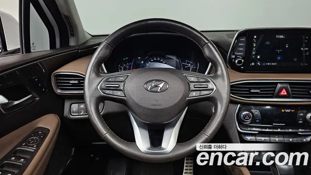 Hyundai Santa Fe 2018 thumb 12