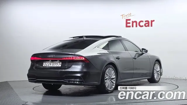 Audi A7 2020 thumb 2
