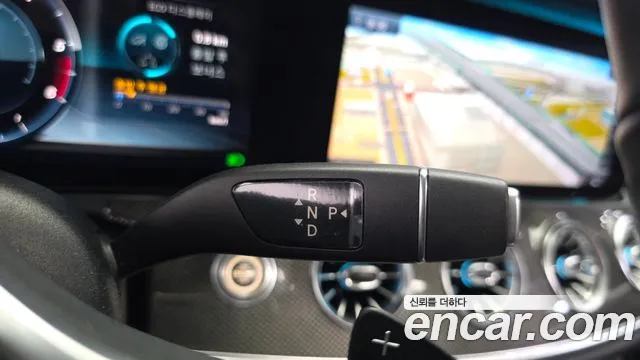 Mercedes-Benz CLS-Class 2018 thumb 9