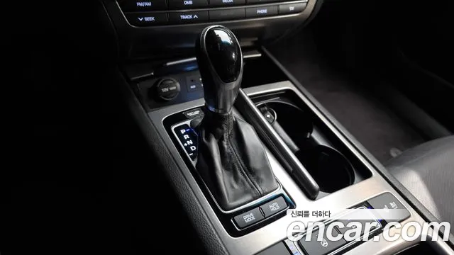 Hyundai Genesis 2015 thumb 8