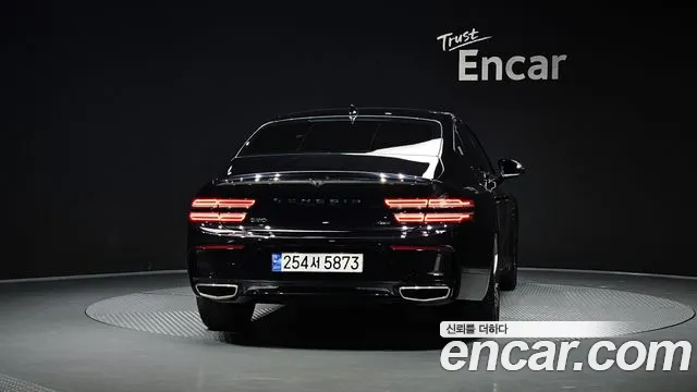 Genesis G80 2022 thumb 3