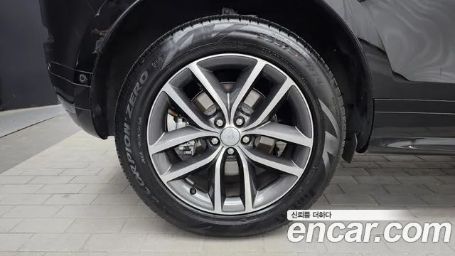 Land Rover Range Rover Evoque 2025 thumb 5
