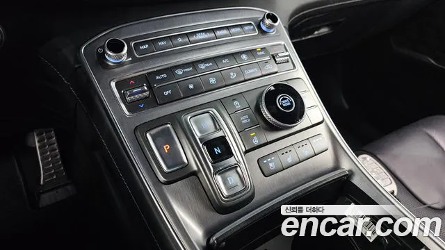 Hyundai Santa Fe 2021 thumb 9
