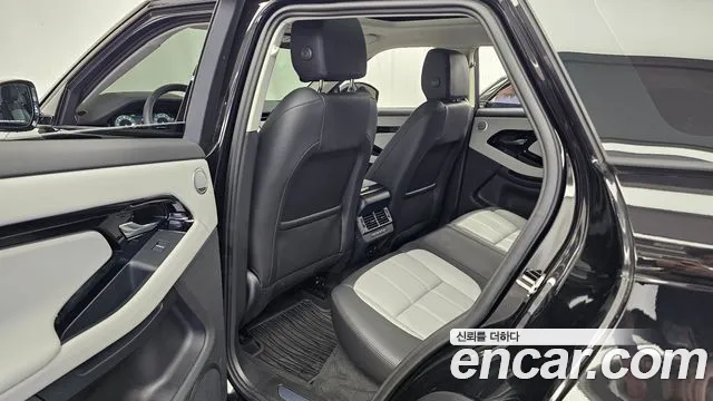Land Rover Range Rover Evoque 2025 thumb 11