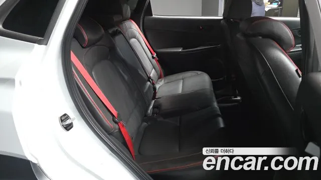 Hyundai Kona 2017 thumb 12