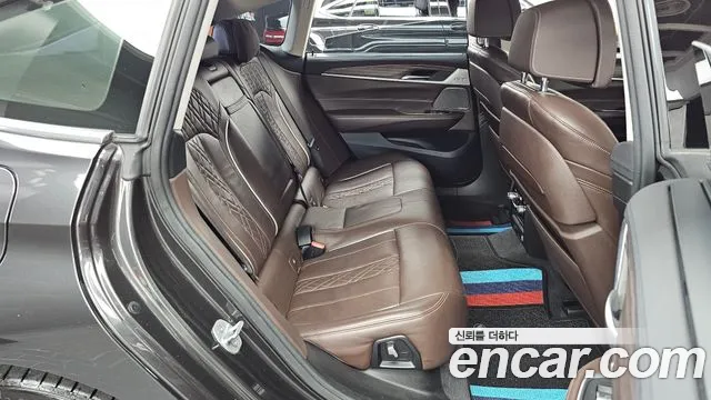 BMW Gran Turismo 2019 thumb 11