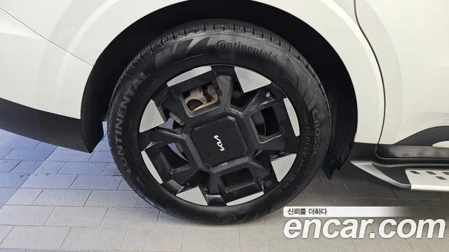 Kia Carnival 2024 thumb 5