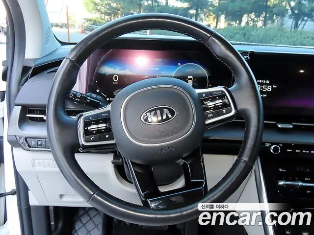 Kia Carnival 2020 thumb 9
