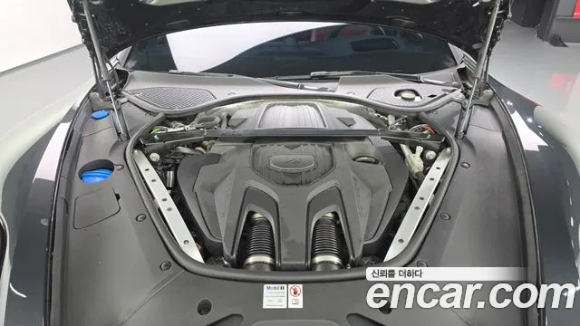 Porsche Panamera 2024 thumb 6