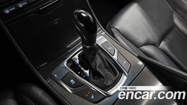 Hyundai Grandeur 2015 thumb 9