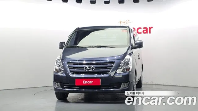 Hyundai Starex 2016 thumb 3