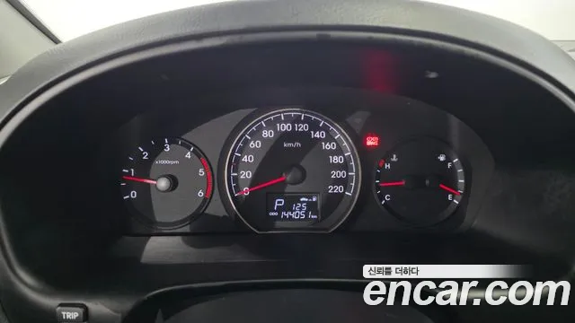 Hyundai Starex 2016 thumb 8