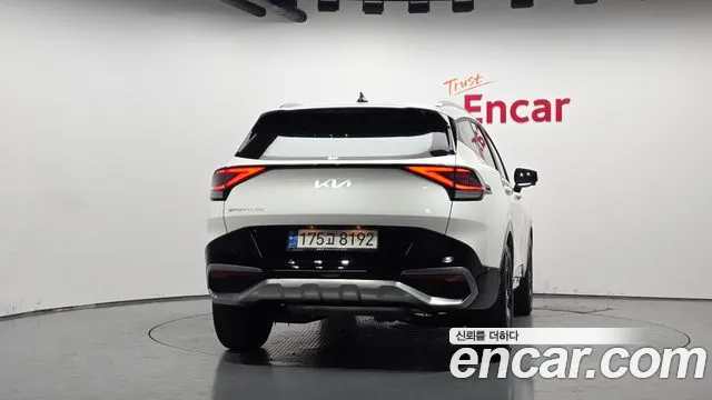 Kia Sportage 2022 thumb 3