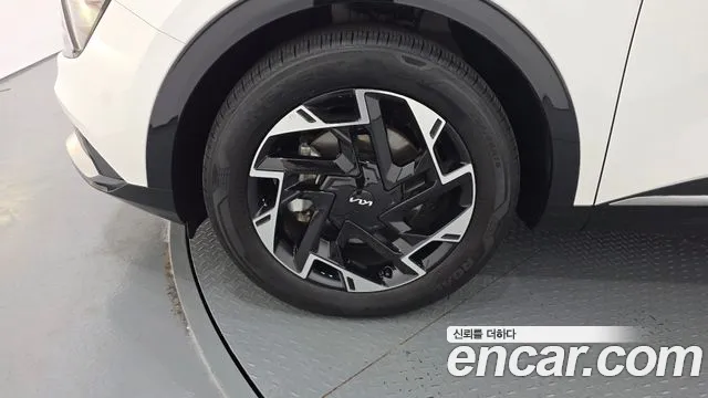 Kia Sportage 2022 thumb 4