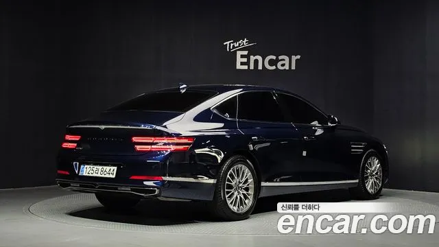 Genesis G80 2021 thumb 2