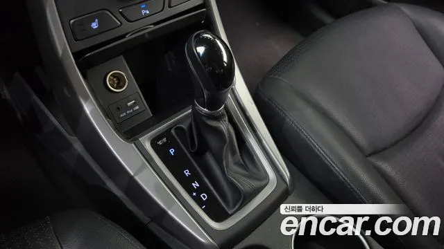 Hyundai Avante 2014 thumb 9