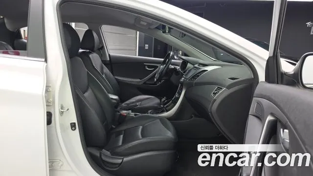 Hyundai Avante 2014 thumb 11