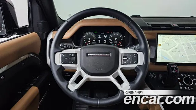 Land Rover Defender 2025 thumb 12