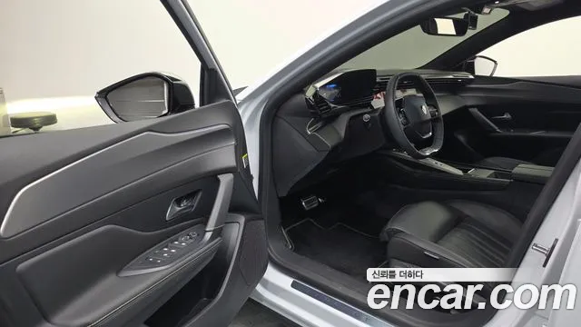 Peugeot 408 2025 thumb 9
