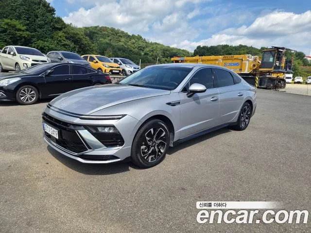 Hyundai Sonata 2025 thumb 2