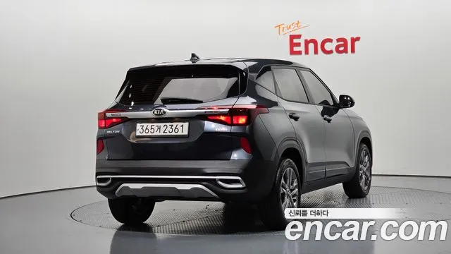 Kia Seltos 2020 thumb 2