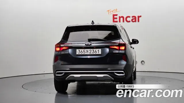 Kia Seltos 2020 thumb 4