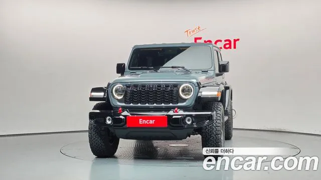 Jeep Wrangler 2025 thumb 3
