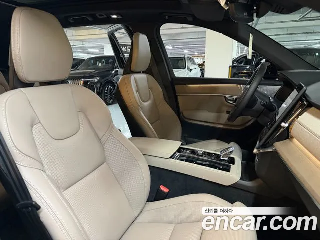 Volvo XC90 2026 thumb 10