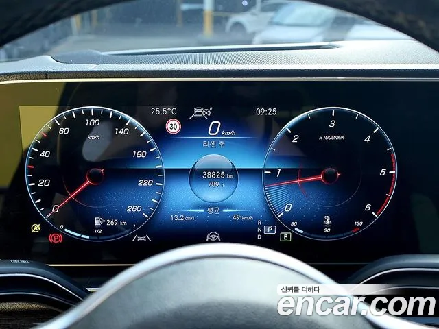 Mercedes-Benz GLE 2021 thumb 8