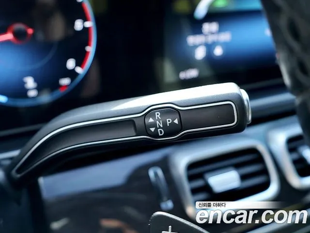 Mercedes-Benz GLE 2021 thumb 9