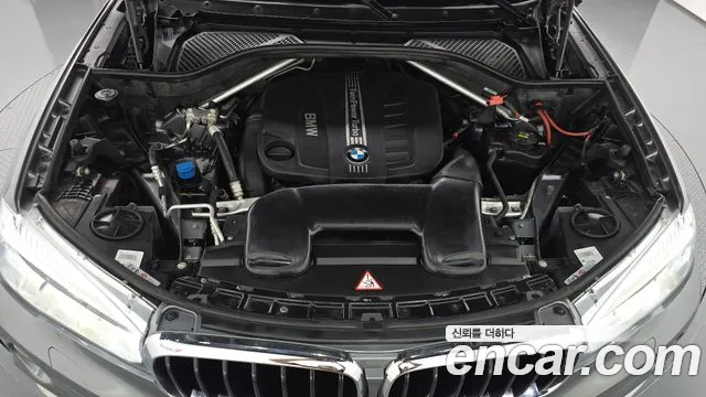 BMW X6 2015 thumb 6