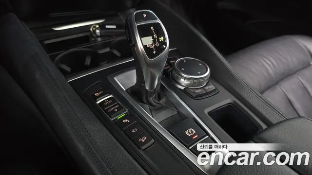 BMW X6 2015 thumb 9
