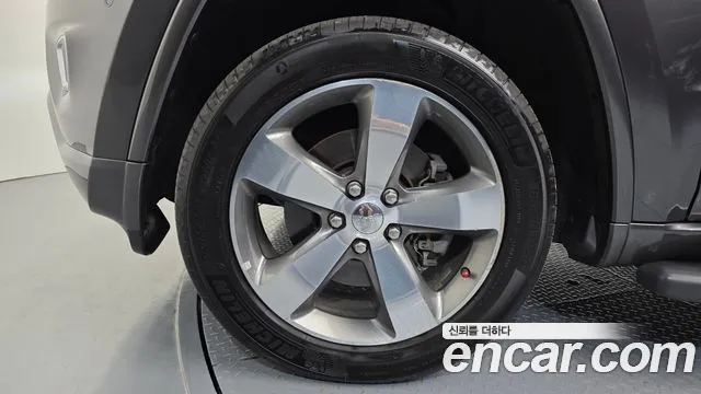 Jeep Cherokee 2016 thumb 5