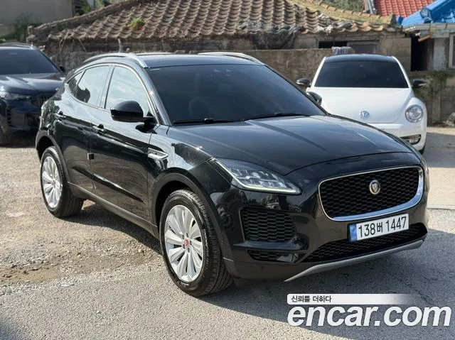 Jaguar E-Pace 2019 thumb 2