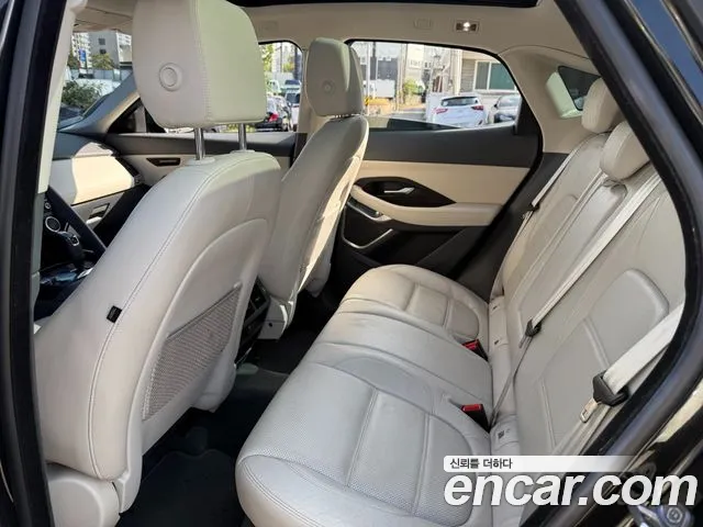 Jaguar E-Pace 2019 thumb 10