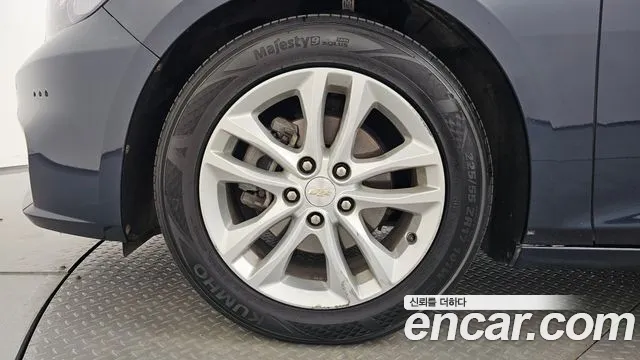 ChevroletGMDaewoo Malibu 2016 thumb 4