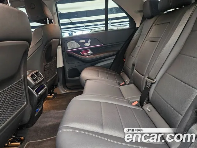 Mercedes-Benz GLE 2026 thumb 10