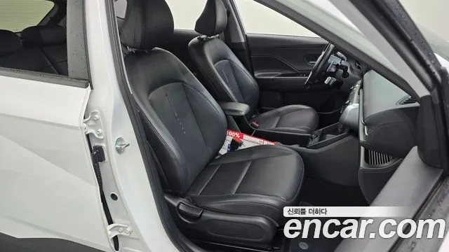 Hyundai Kona 2023 thumb 12