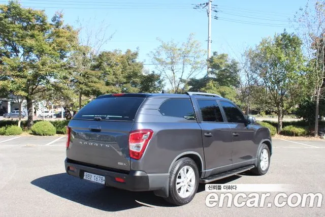 KG_Mobility_Ssangyong Rexton 2018 thumb 6