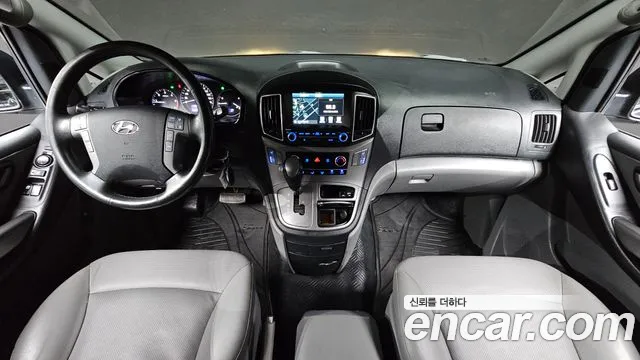 Hyundai Starex 2018 thumb 6