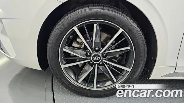 Hyundai Grandeur 2020 thumb 4