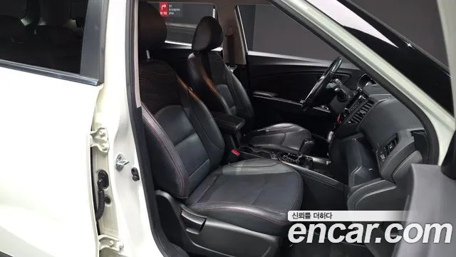 KG_Mobility_Ssangyong TIBOLI 2016 thumb 10