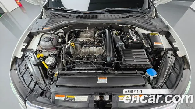 Volkswagen Jetta 2021 thumb 6