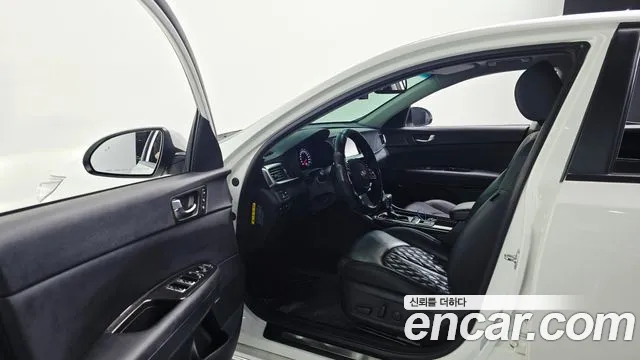 Kia K5 2019 thumb 10