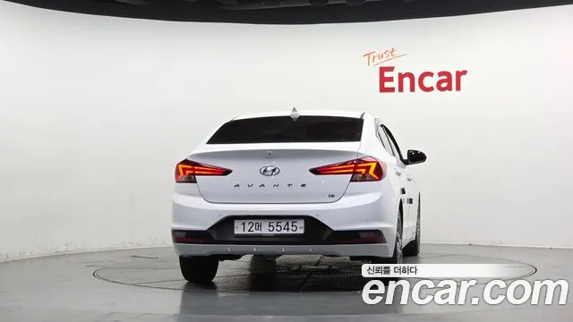 Hyundai Avante 2018 thumb 4